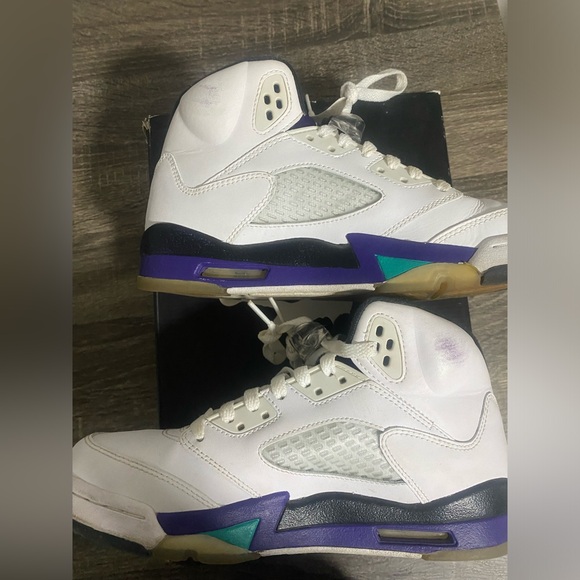 Jordan retro grape 5s - Picture 5 of 6